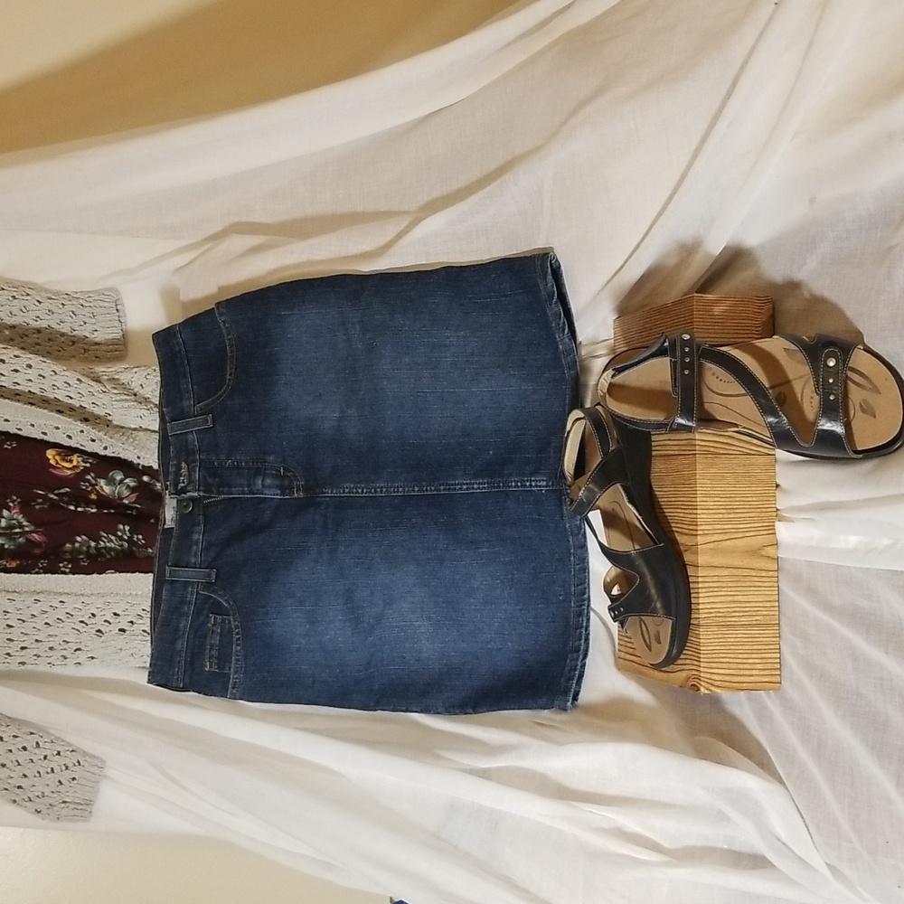 Sz 7 Tommy Hilfiger Jean mini skirt